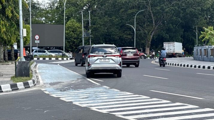 Gubernur Kalteng Murka Soal Cat Jalur Sepeda Cepat Pudar, Ancam Evaluasi hingga Mutasi Pejabat