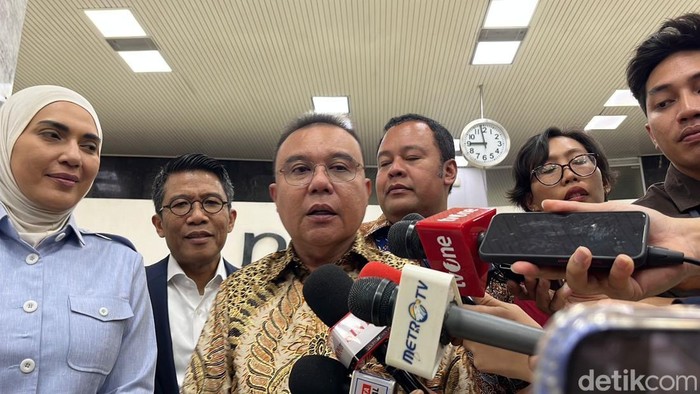 Pimpinan DPR Sambut Positif Perombakan Pimpinan BGN, Dinilai Dapat Perkuat Program Strategis Nasional